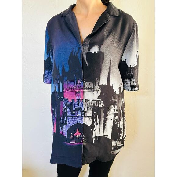 The wonderful world of Disney Button up Blouse - Picture 2 of 5